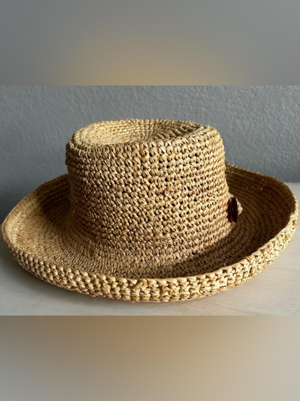 Scala Woven Straw Sun Hat - Natural Tan, 23” head circumference. EUC